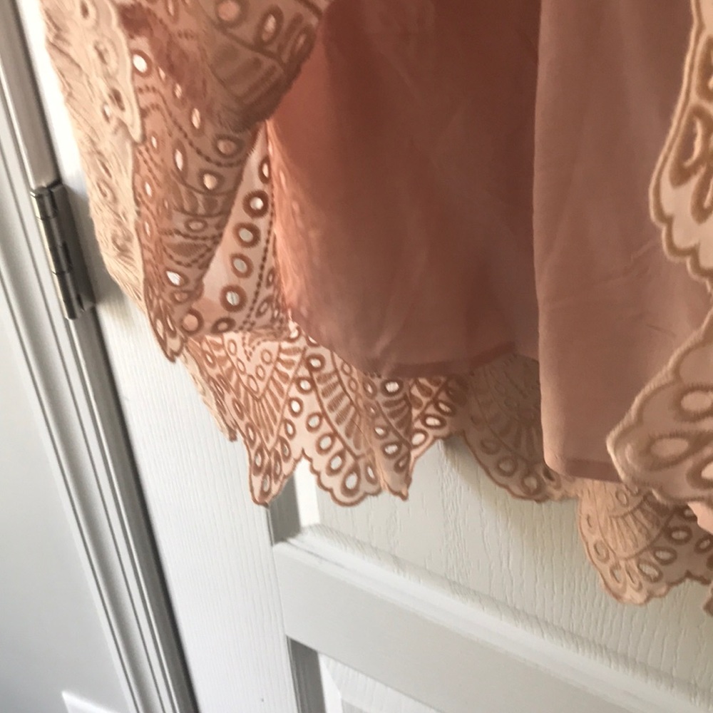 Akemi + Kin Dress - Picture 5 of 5
